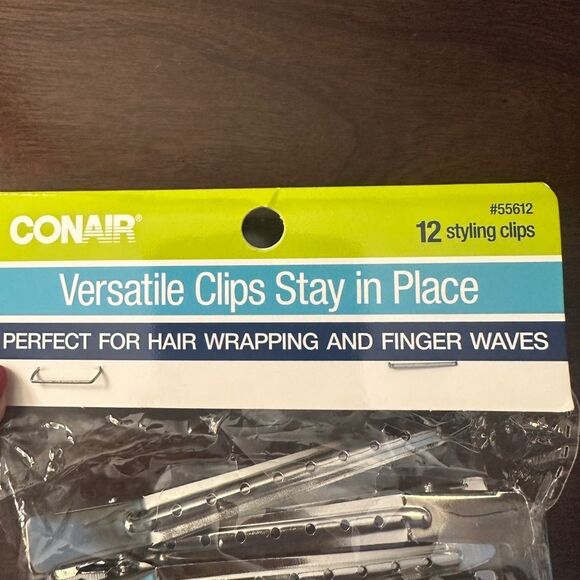 Conair 12 Pack Sectioning Clips brand new - Picture 2 of 4